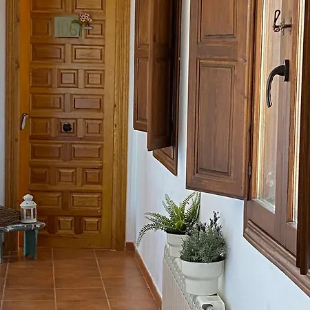 Tres Navios En El Mar De 10 Con Bano Individual Precios Web Holiday home *