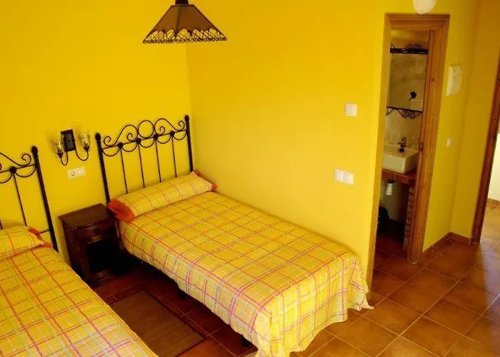 Tres Navios En El Mar De 10 Con Bano Individual Precios Web Ferienhaus Montejo de Tiermes