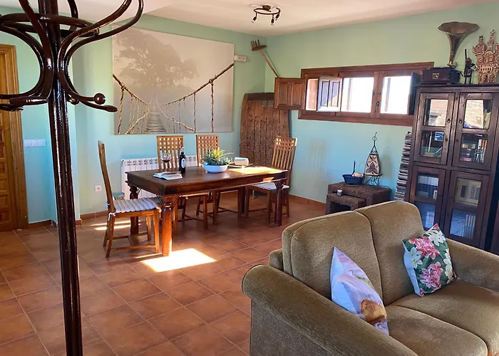 Tres Navios En El Mar De 10 Con Bano Individual Precios Web Montejo de Tiermes