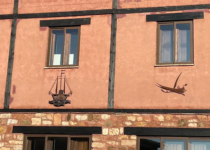 Tres Navios En El Mar De 10 Con Bano Individual Precios Web Ferienhaus